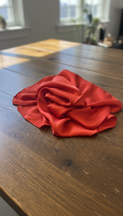 PAÑUELO SEDA ROJO