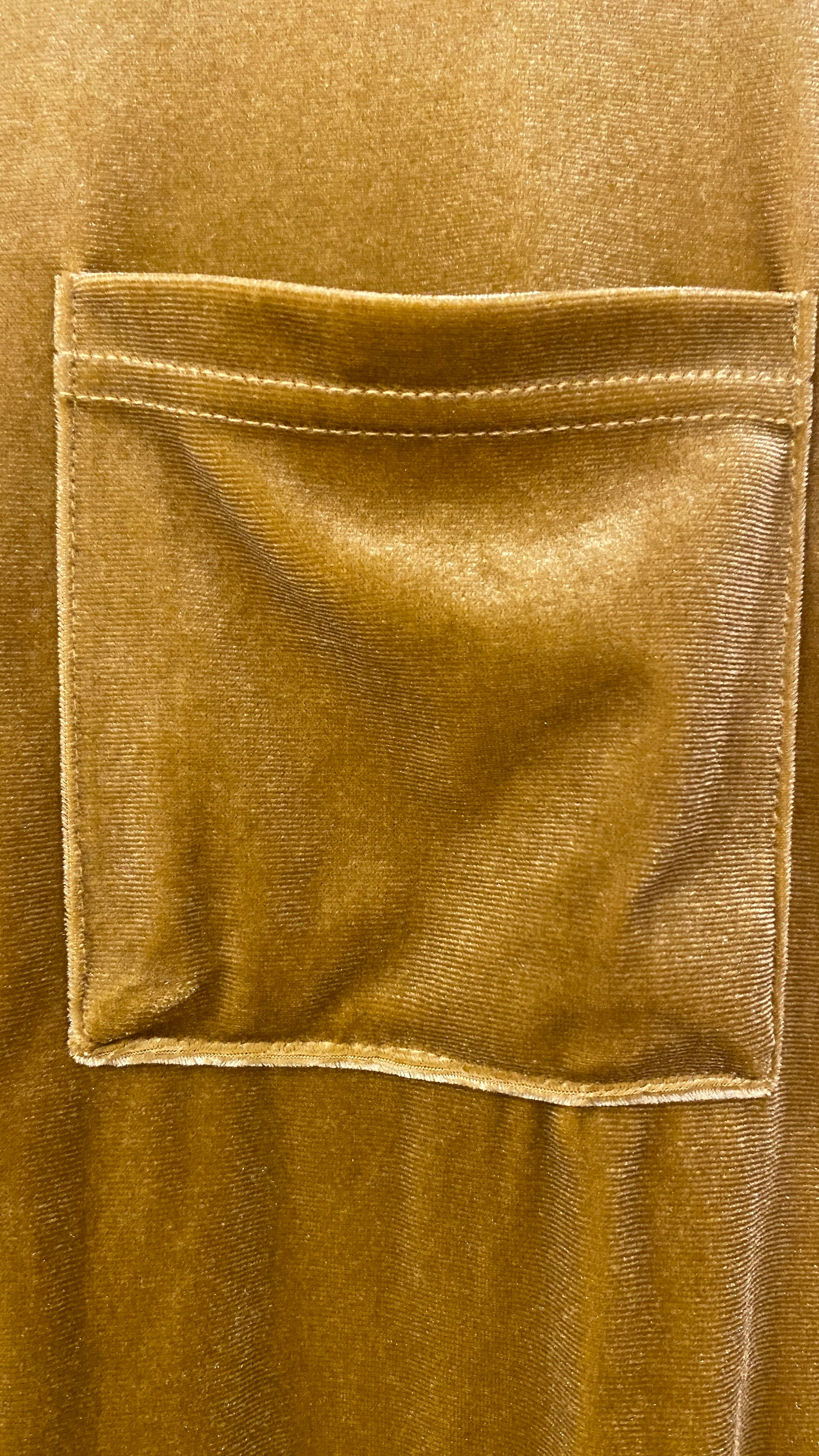 BLUSA VELVET MOSTAZA