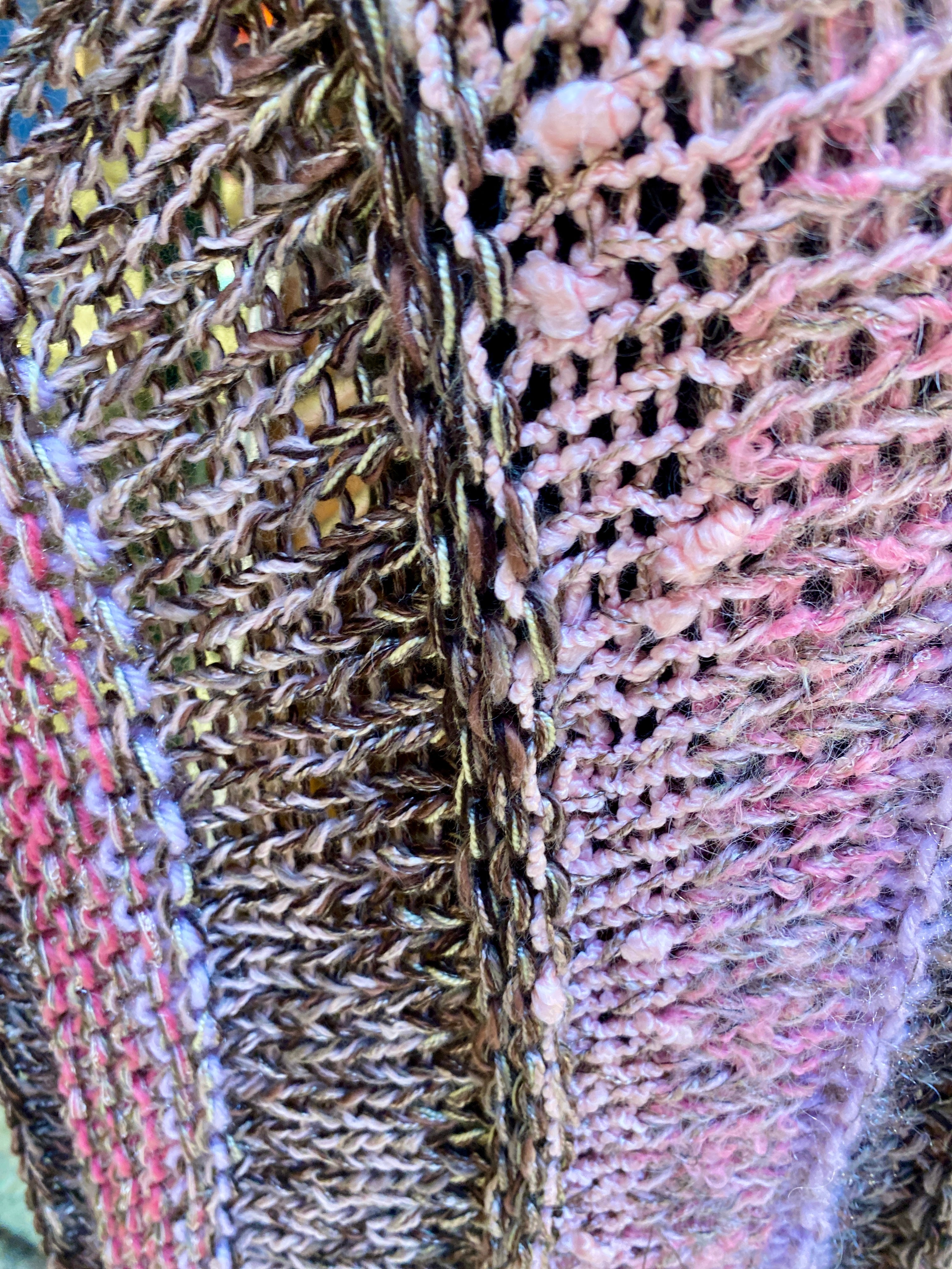 PONCHO ROSA TEJIDOS DE KARLA