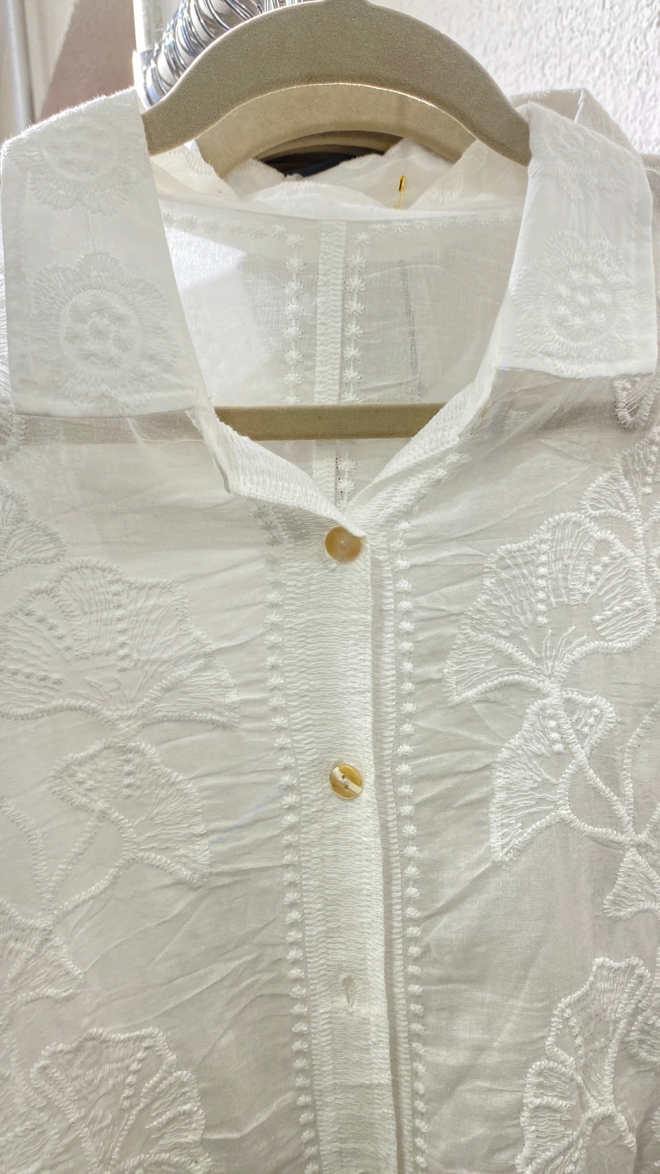 BLUSA ROMANTICA CLAVELES BUENOS AIRES