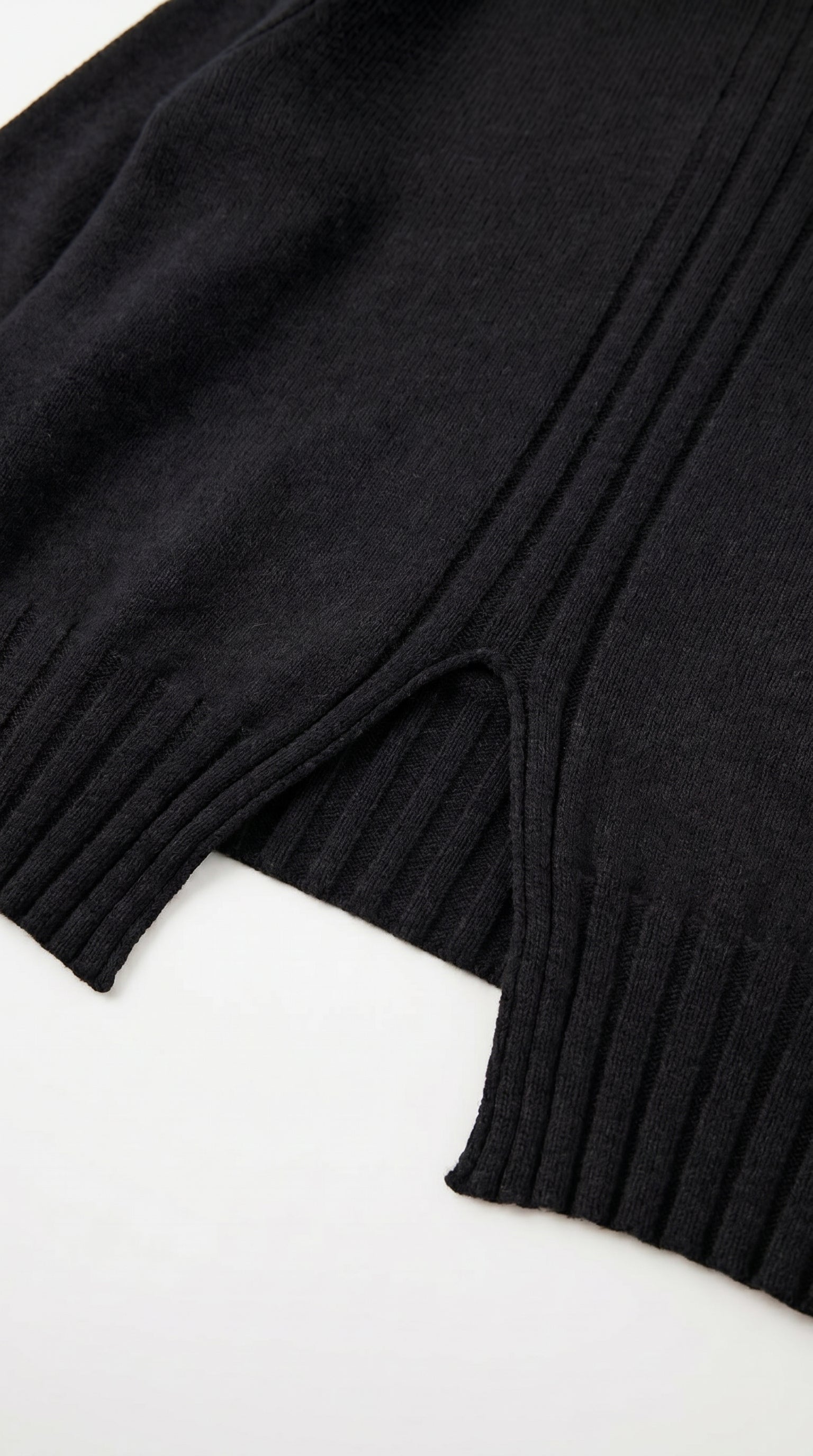 SUETER CLASICO NEGRO