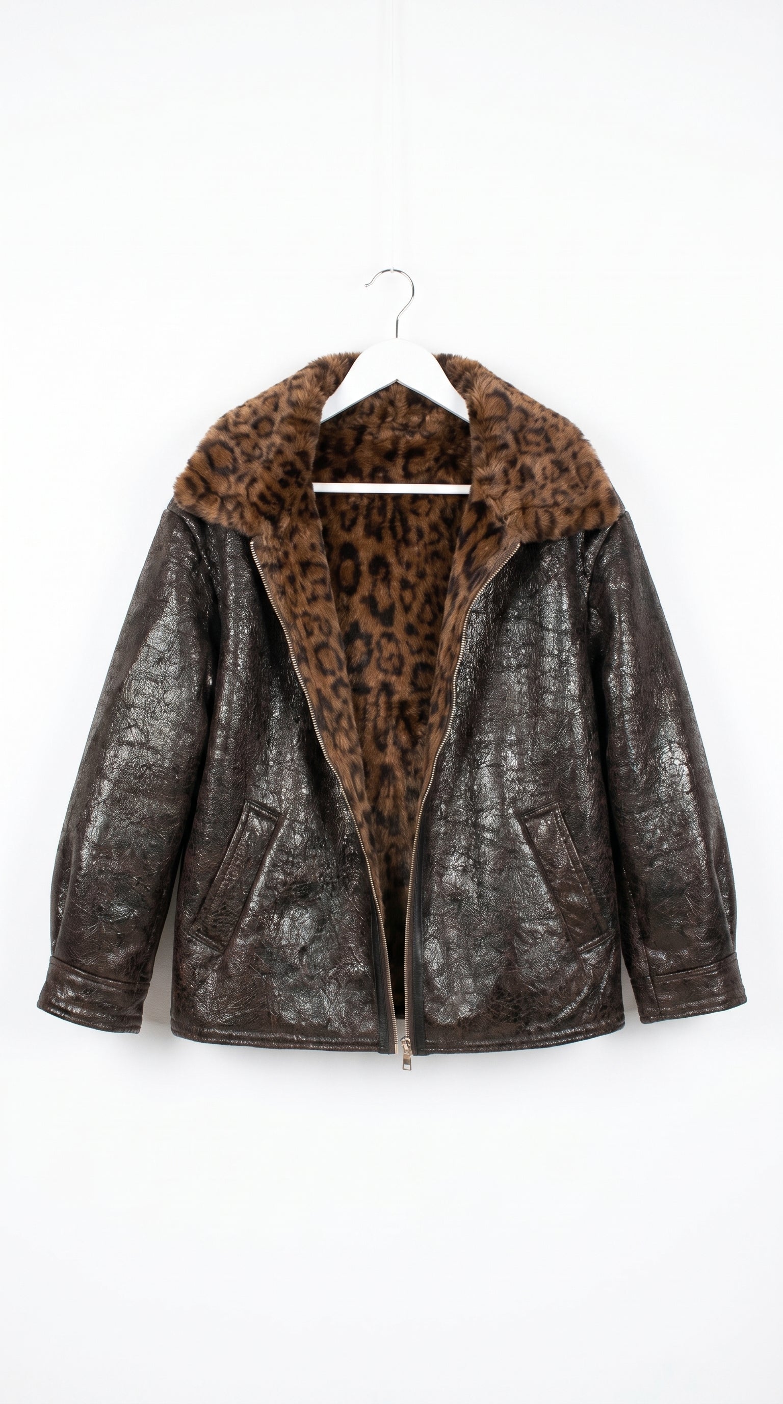 CHAQUETA LEONA NEGRA