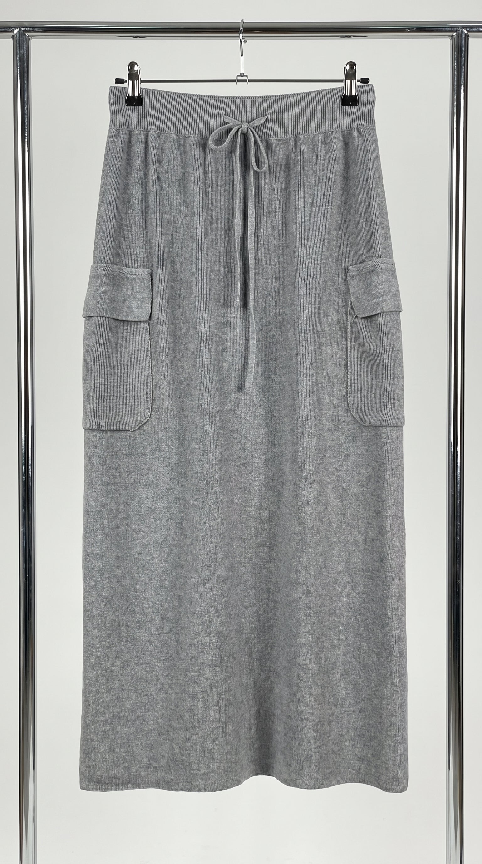 FALDA TEJIDA SPORT GRIS