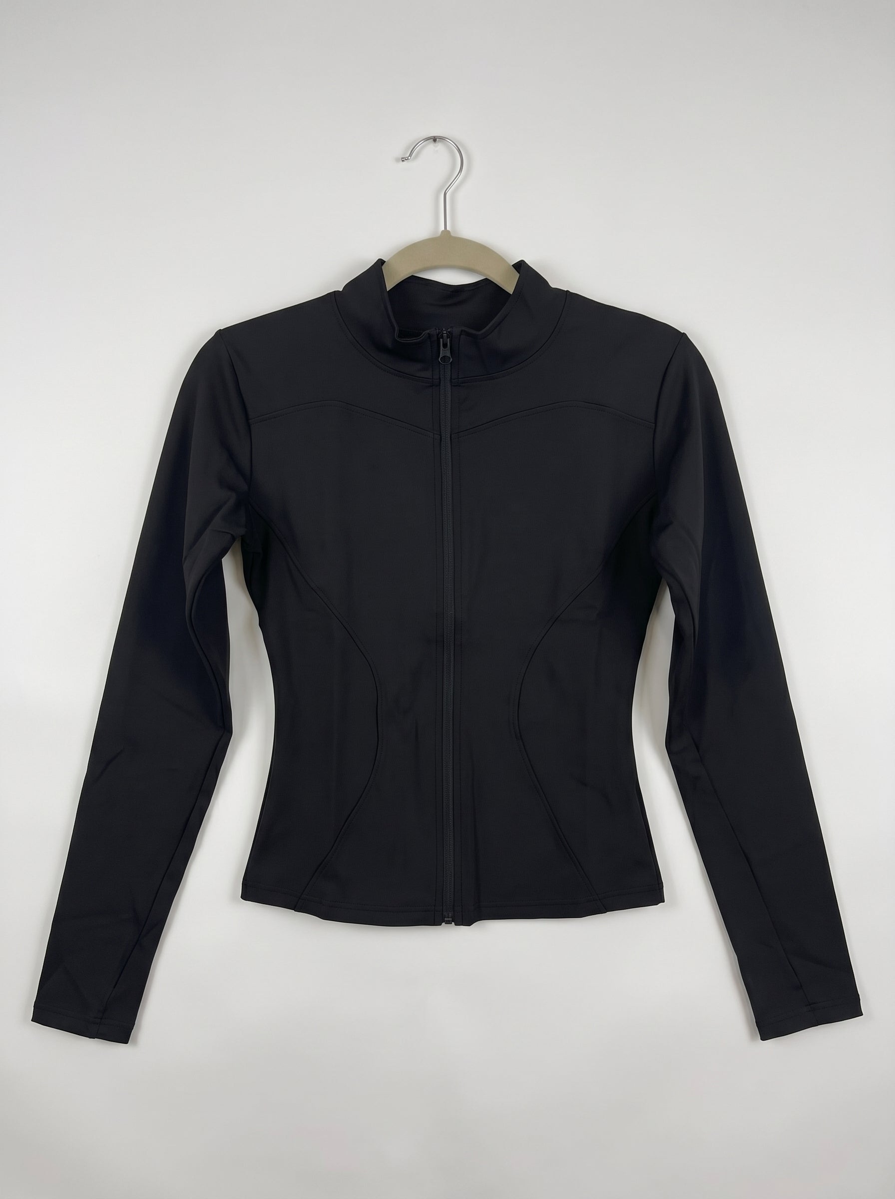 JACKET DEPORTIVA NEGRA