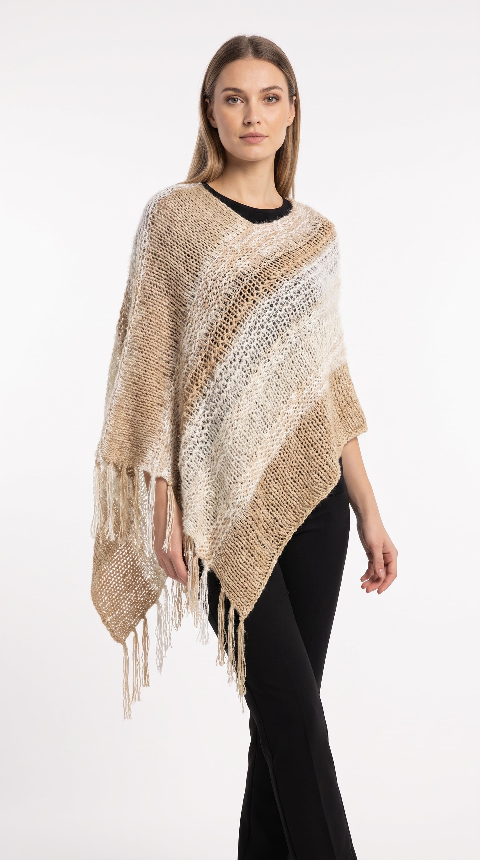 PONCHO BEIGE TEJIDOS DE KARLA