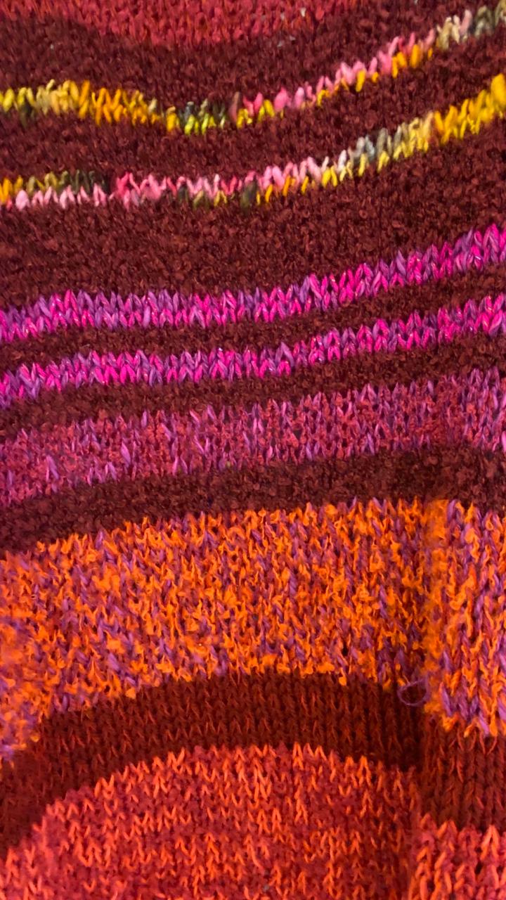 CHALECO ROJOS TEJIDO DE KARLA